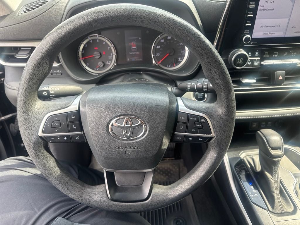 2022 Toyota Highlander L