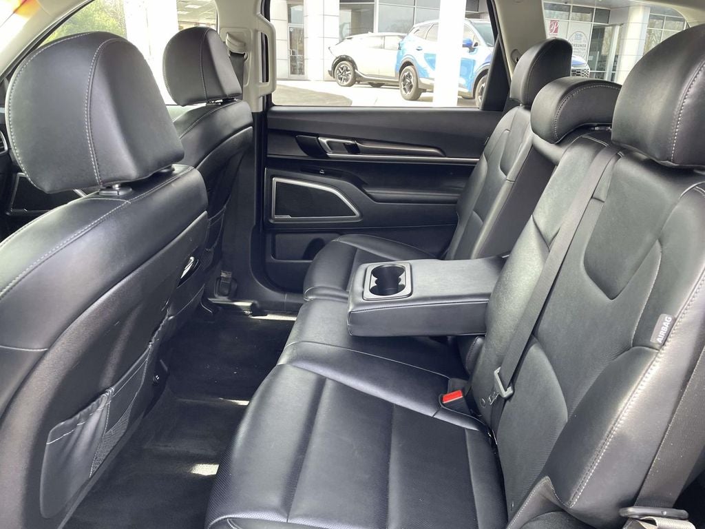 2023 Kia Telluride LX