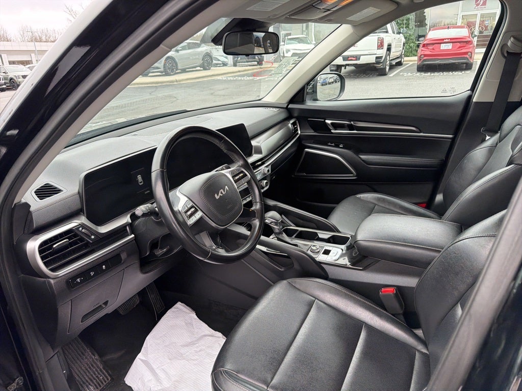 2023 Kia Telluride LX