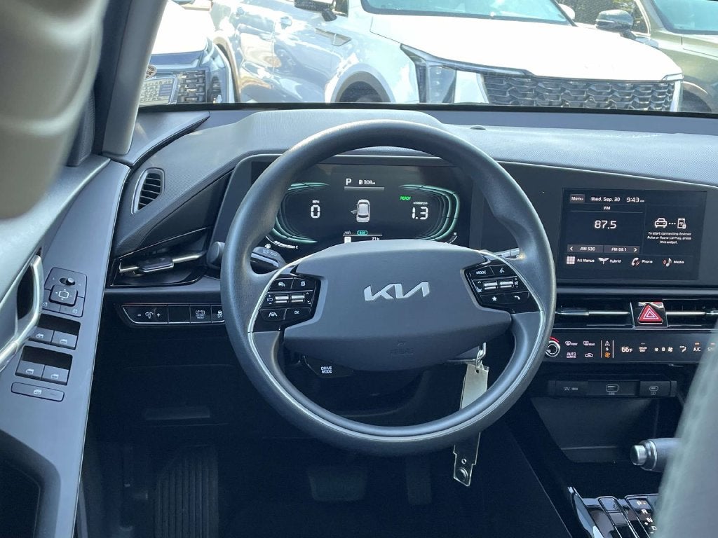 2025 Kia Niro LX