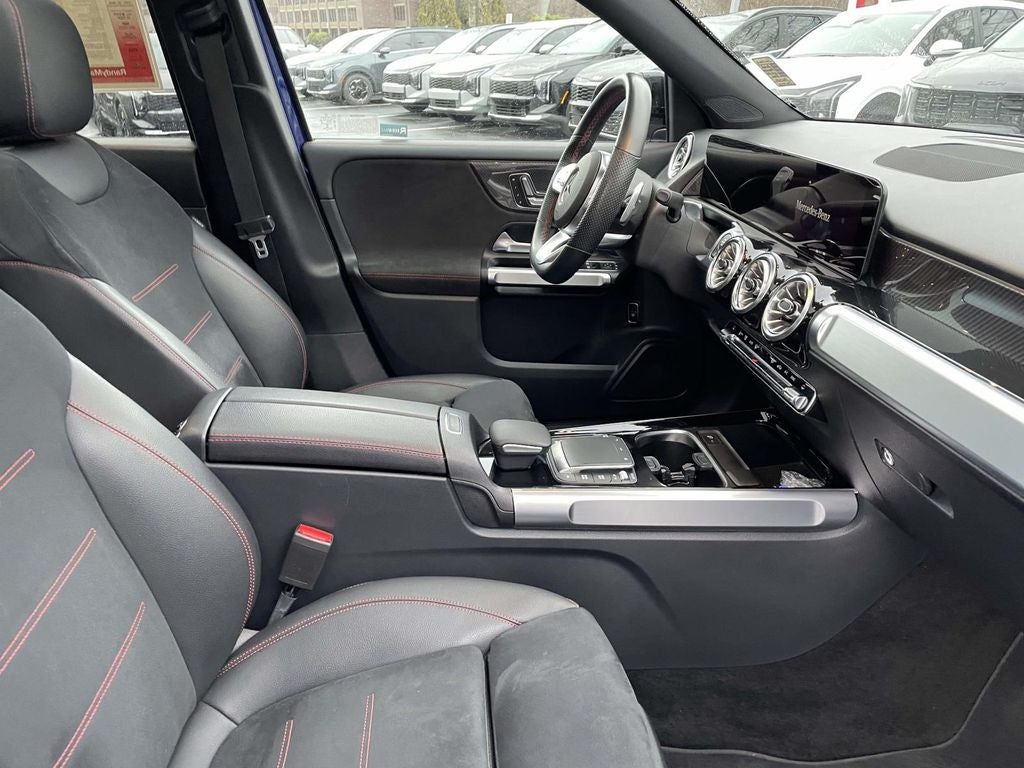 2022 Mercedes-Benz GLB GLB 250