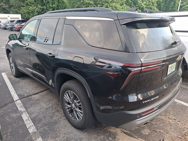 2025 Chevrolet Traverse LT 2LT