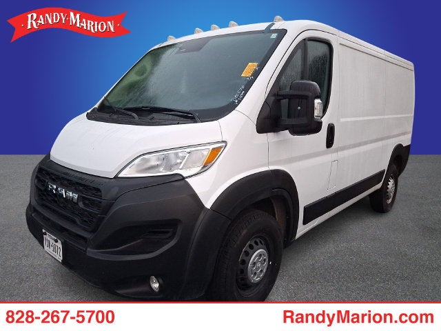 2025 RAM ProMaster 2500 Base 136 WB