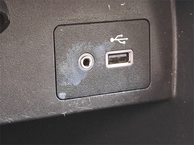 2023 Nissan Versa 1.6 SV