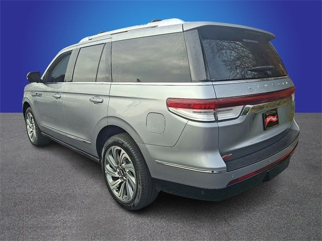 2024 Lincoln Navigator Premiere