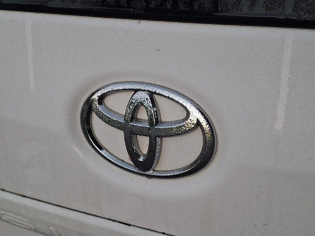 2020 Toyota Sienna LE 8 Passenger