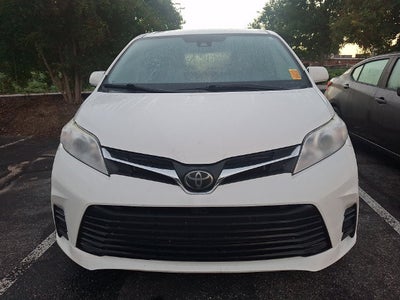 2020 Toyota Sienna LE 8 Passenger