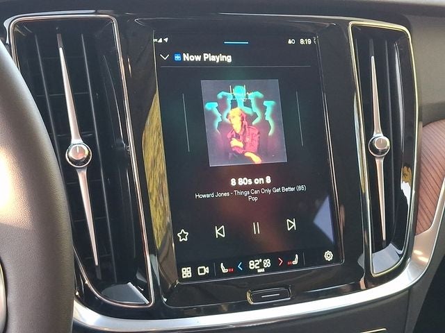 2024 Volvo S60 B5 Plus Dark Theme