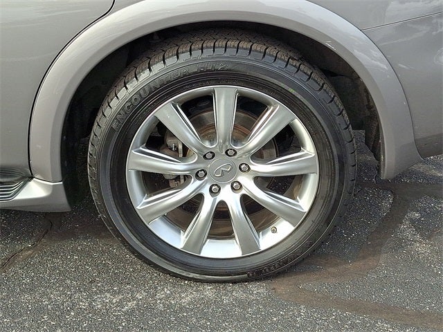 2014 INFINITI QX80 Base