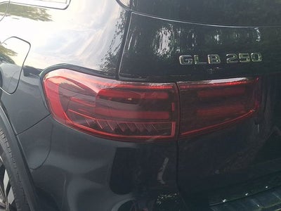 2025 Mercedes-Benz GLB GLB 250 4MATIC®