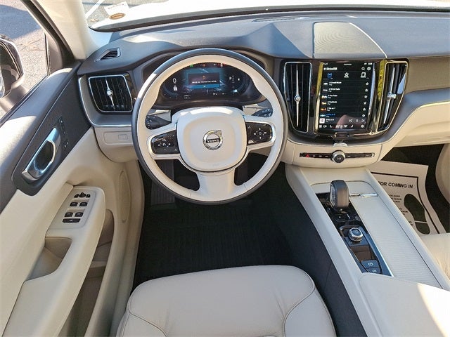 2025 Volvo XC60 B5 Core