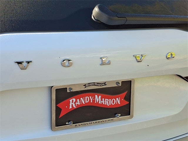 2025 Volvo XC60 B5 Core