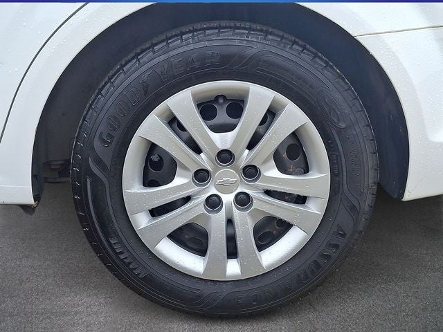 2018 Chevrolet Sonic LS