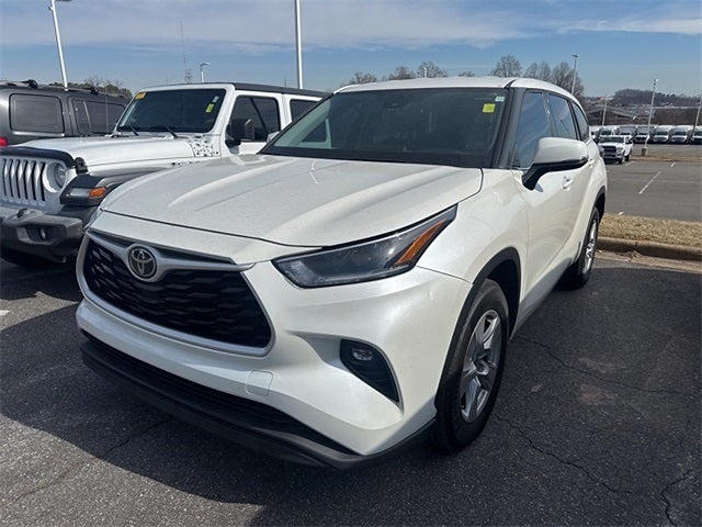 2021 Toyota Highlander LE