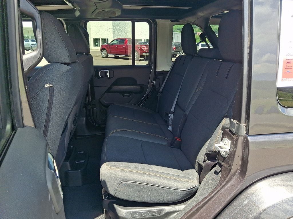 2025 Jeep Wrangler Sahara 4xe