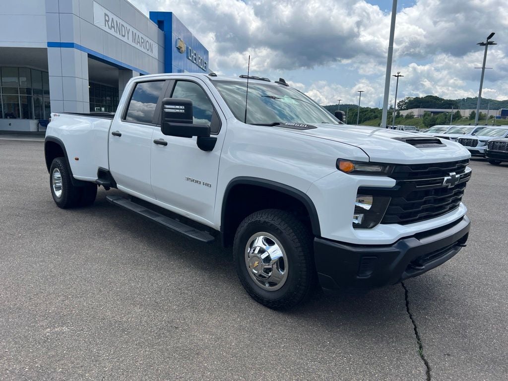 2024 Chevrolet Silverado 3500HD Work Truck DRW