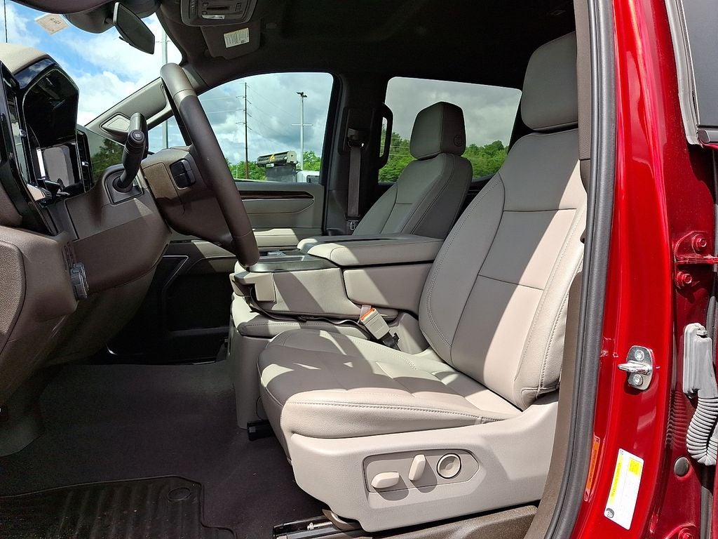 2023 Chevrolet Silverado 1500 LT LT1