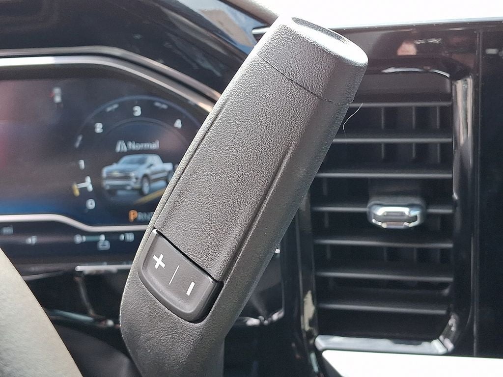 2023 Chevrolet Silverado 1500 LT LT1