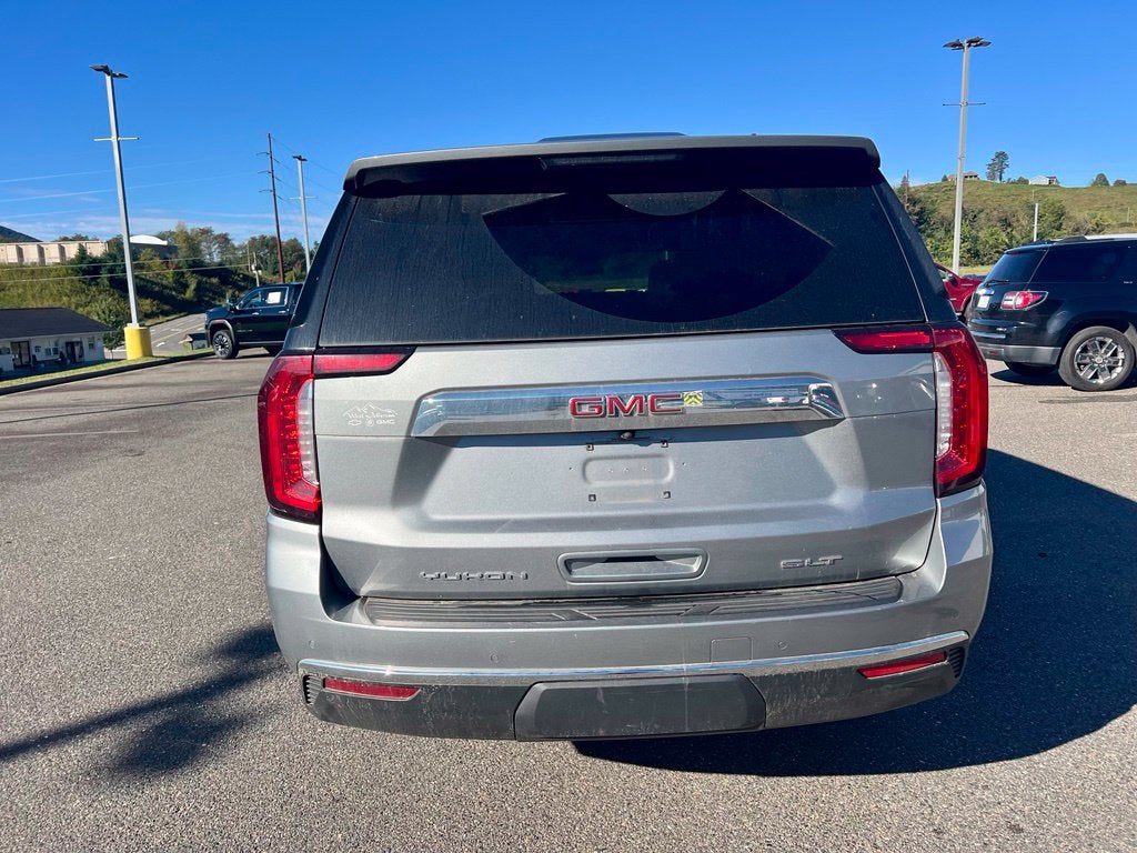 2023 GMC Yukon XL SLT