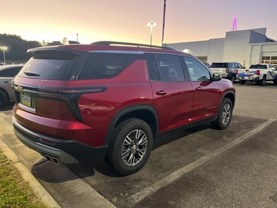 2025 Chevrolet Traverse LT 2LT
