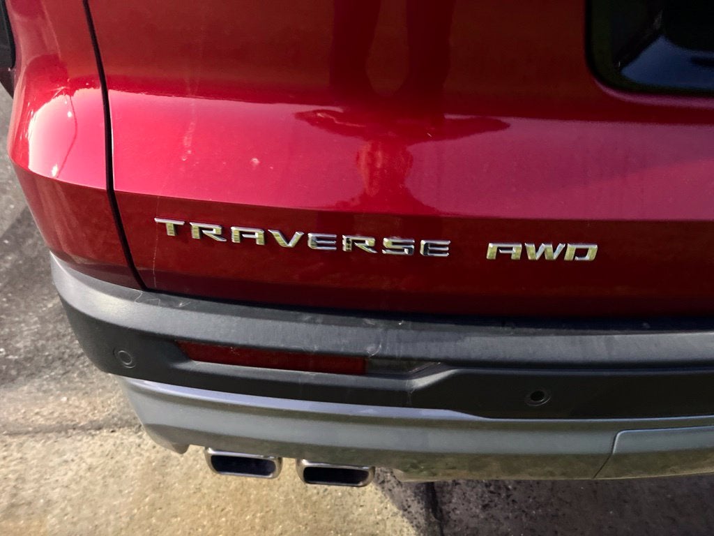 2025 Chevrolet Traverse LT 2LT