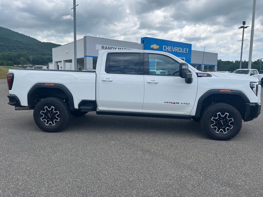 2024 GMC Sierra 2500HD AT4X