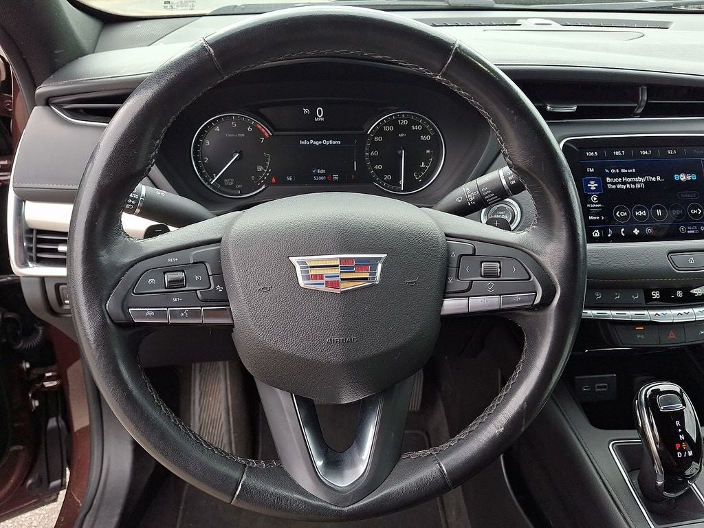 2023 Cadillac XT4 Premium Luxury