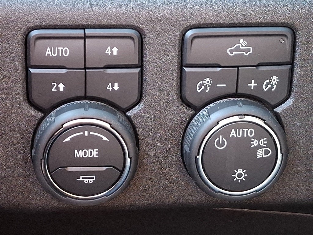 2023 Chevrolet Silverado 1500 LT LT1