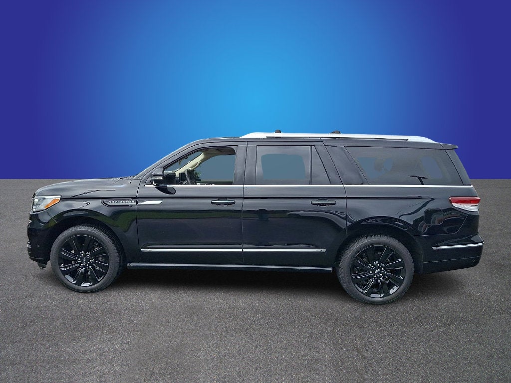 2022 Lincoln Navigator L Reserve