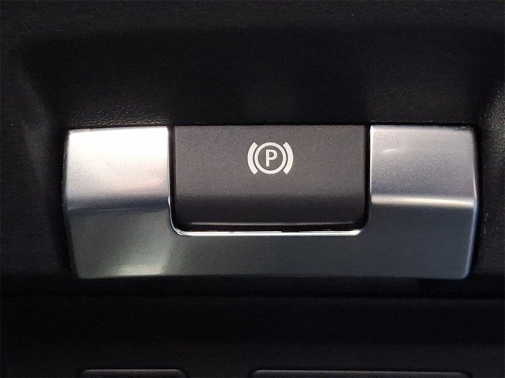 2023 Land Rover Discovery Sport S R-Dynamic