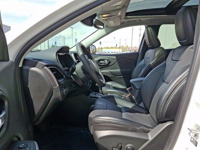 2022 Jeep Cherokee Latitude Lux