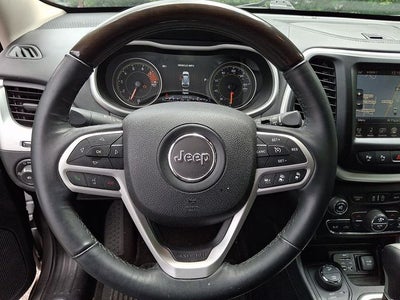 2017 Jeep Cherokee Overland
