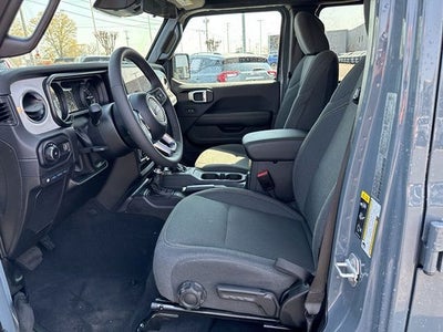 2025 Jeep Wrangler Sahara 4xe