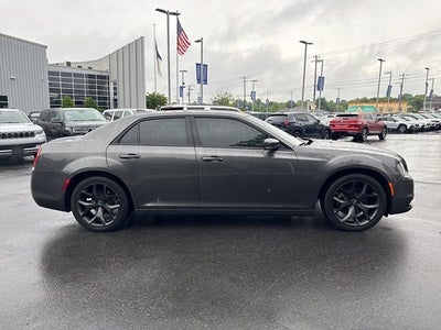 2022 Chrysler 300 S