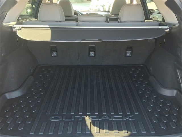 2022 Subaru Outback Limited XT