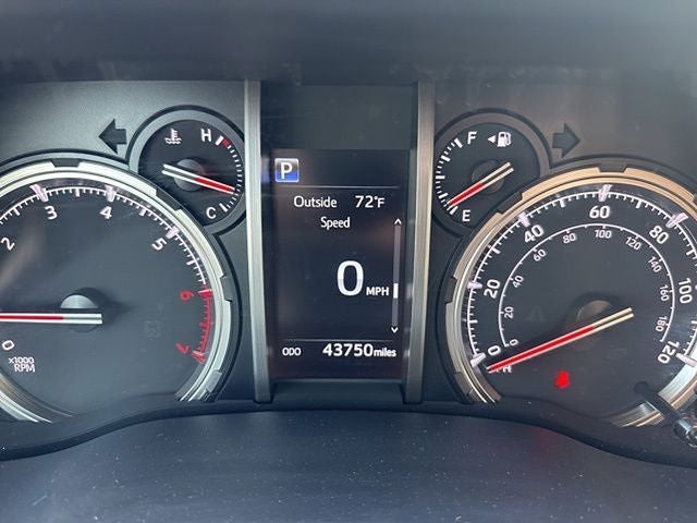 2024 Toyota 4Runner TRD Off-Road