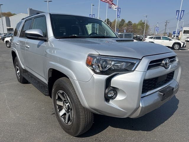 2024 Toyota 4Runner TRD Off-Road