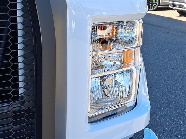 2023 Ford F-650SD Base