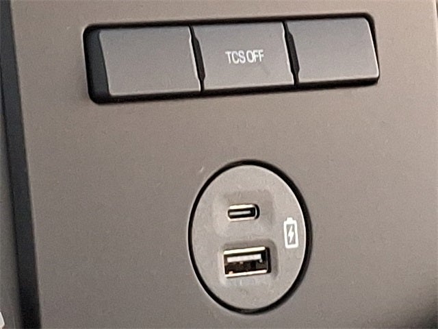 2023 Ford F-650SD Base