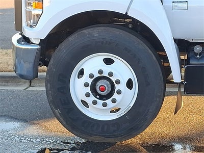 2023 Ford F-650SD Base