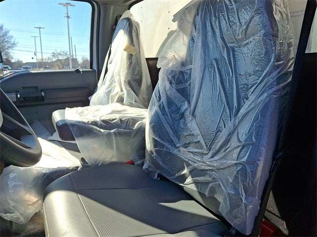 2023 Ford F-650SD Base