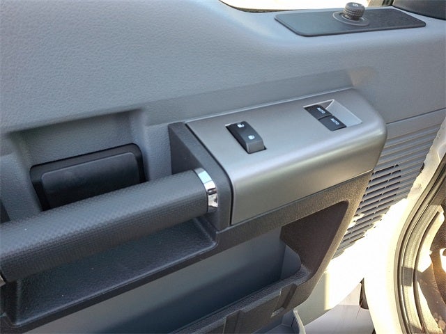 2023 Ford F-650SD Base