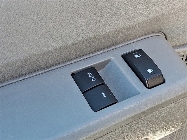 2022 Ford E-350SD Base Cutaway