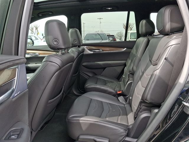 2022 Cadillac XT6 Premium Luxury