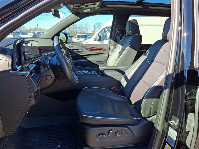 2024 Cadillac Escalade ESV Premium