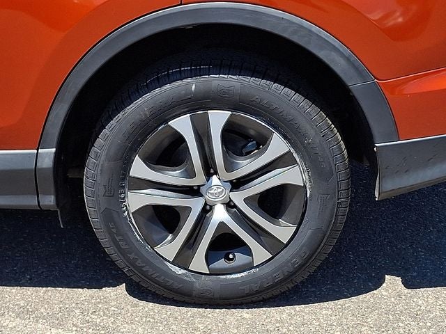 2016 Toyota RAV4 LE