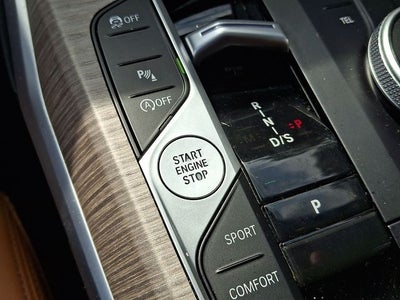 2025 BMW 3 Series 330i