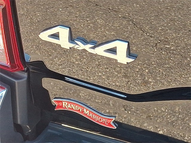 2023 Toyota Tacoma SR V6