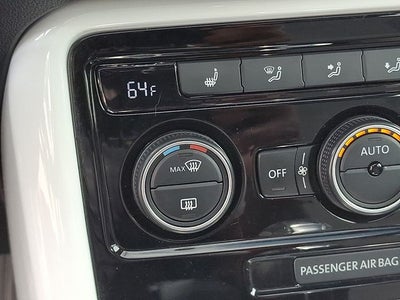 2018 Volkswagen Beetle 2.0T SE