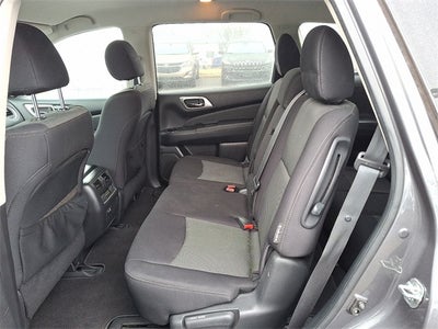 2019 Nissan Pathfinder SV